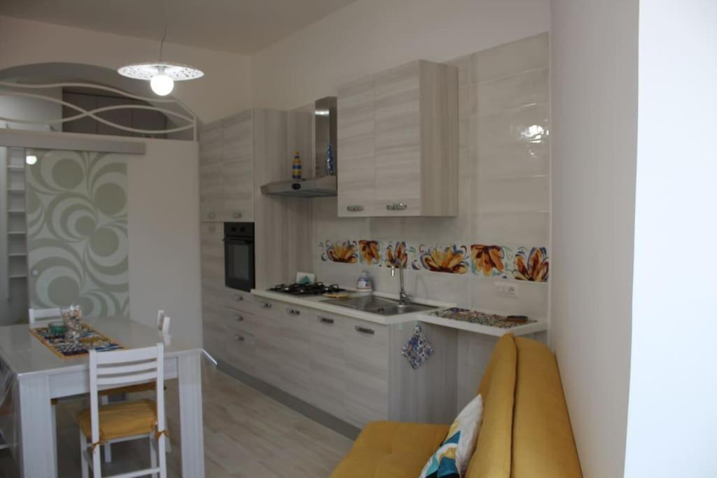Verdemare Charming Accommodation In Vietri Sul Mare - Amalfi Coast Exteriör bild